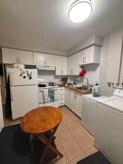3 1/2 - Juillet - Metro Joliette - Wifi + Elctros Inclus