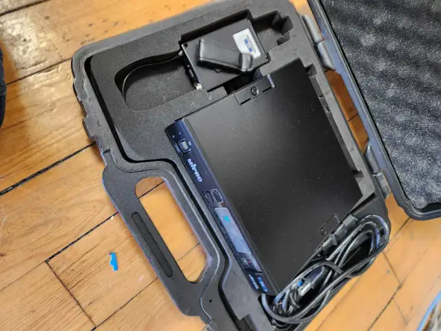 wireless microphones system - new in Pro Audio & Recording Equipment in Barrie - Image 3