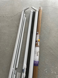 Retractable screen door c/w new spare parts(screen $spring)