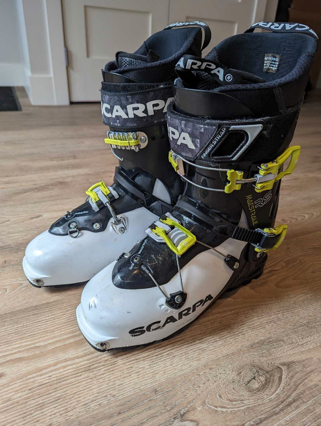 Scarpa Maestrale RS 28.5 (322mm shell) in Ski in Banff / Canmore