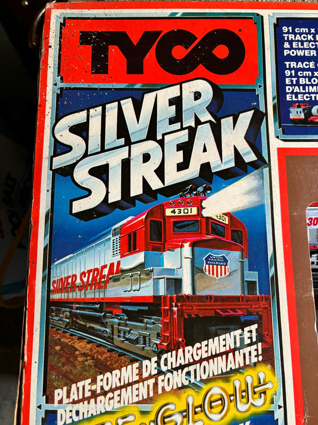 70’s Tyco Silver Streak train set in original box in Toys & Games in Hamilton - Image 2