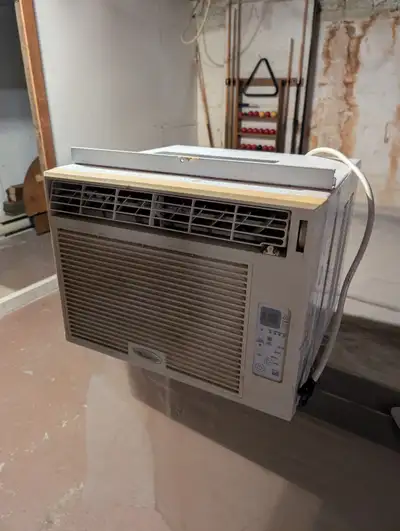 Air Climatisé de marque Whirlpool 8000 btu, View more