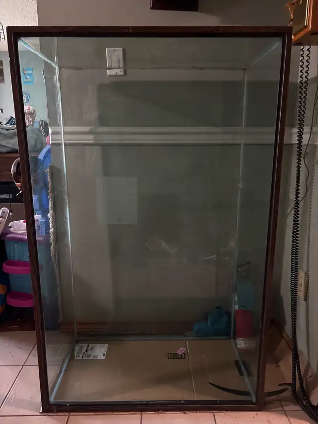 Glass terrarium/aquarium in Accessories in Edmonton - Image 4