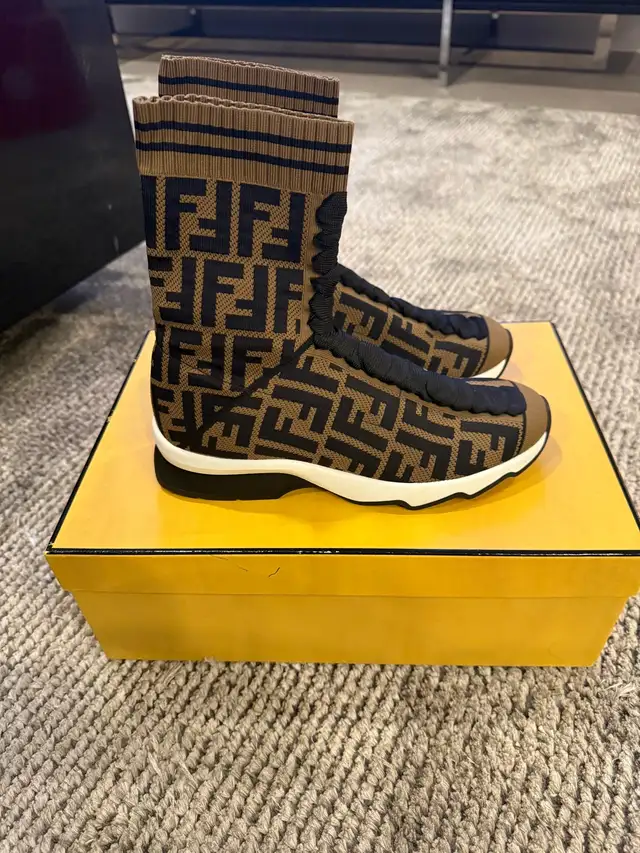authentic Woman’s Full Fendi Rockoko High Sneaker Boot..size 36 in Women's - Shoes in City of Toronto - Image 4