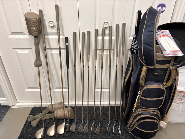 womens graphite right hand golf set dans Golf  à Laval/Rive Nord