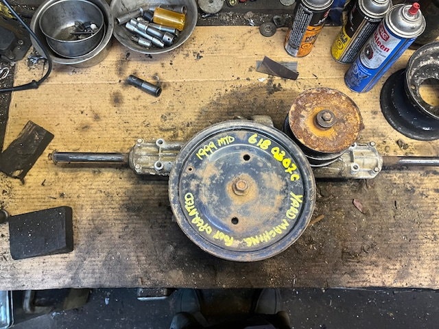 Yard Machine rear axle for garden tractor riding lawnmower | Lawnmowers ...