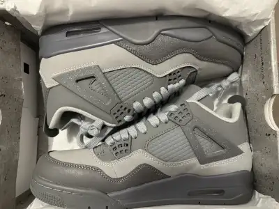 Airjordan 4 Retro Grey, View more