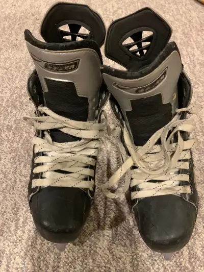 Hockey skates. Bauer Supreme 70. Size 7.5, View more
