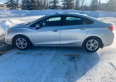 2016 Chevrolet Cruze LT 61801 Km . Extra set of rims with tires. No hail damage, No accidents! New w...