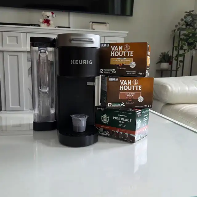 USED Keurig® K-Supreme® Single Serve Coffee Maker + K PODS in Coffee Makers in Kitchener / Waterloo - Image 6