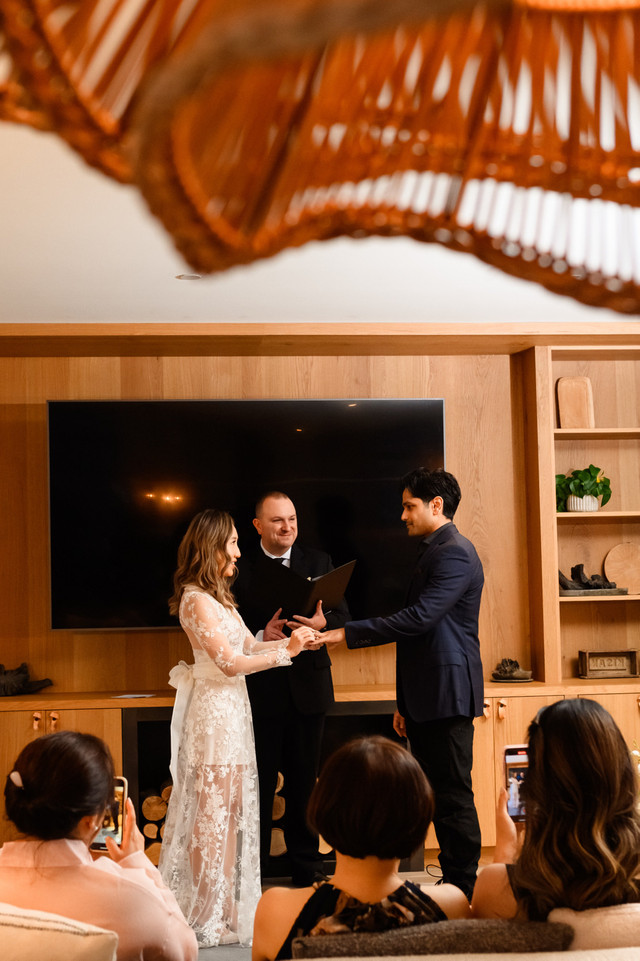 Toronto Wedding Officiant in Wedding in City of Toronto - Image 3