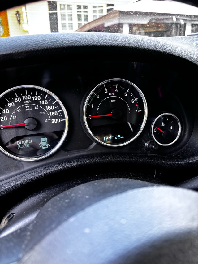 Jeep wrangler in Cars & Trucks in Sudbury - Image 2