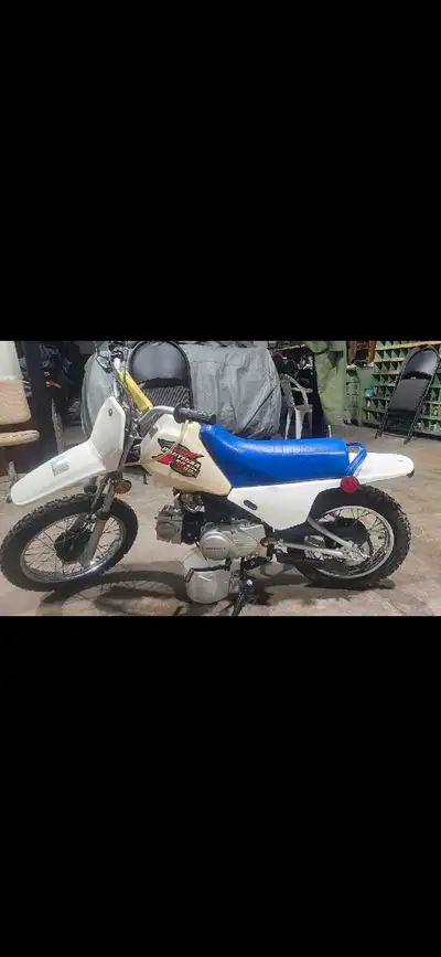 4 stroke 90cc dirtbike. Great condition, fresh tune up. Ready to ride
