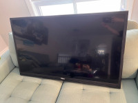 RCA TV 42 inches 