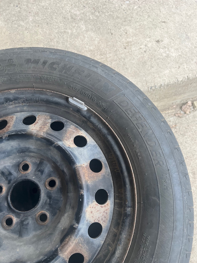 Michelin 215/65/r16 on steel rims in Tires & Rims in Lethbridge - Image 4