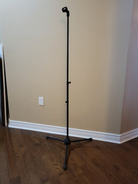 Microphone stand Metal Tripod Adjustable Floor Stand new 917