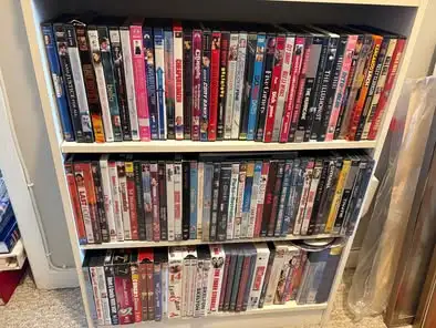 Kids VHS movies $1 each and up + more in CDs, DVDs & Blu-ray in Oakville / Halton Region - Image 11