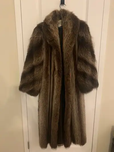 Vendre un manteau de fourrure hotsell