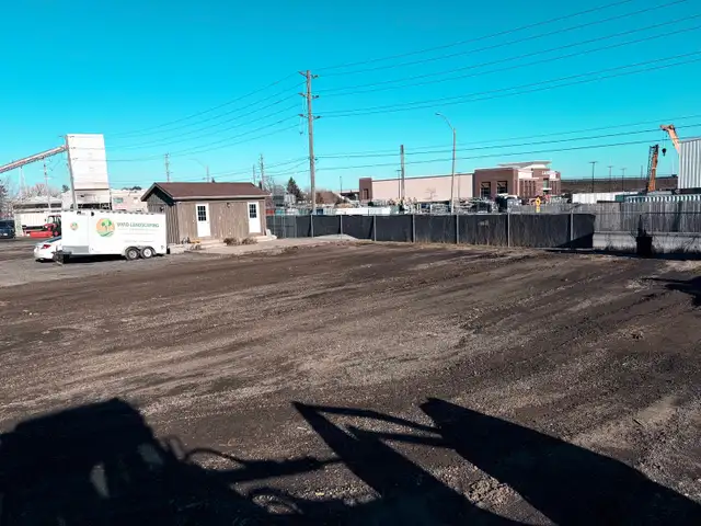 Industrial Space for Lease in Storage & Parking for Rent in Oakville / Halton Region - Image 4