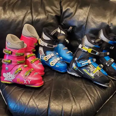 Jr. / Kids Roxy Saloman Nordica Ski Boots Roxy Ski Boots, View more
