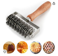 Pastry lattice roller cutter