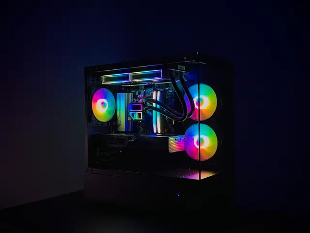 Custom Gaming PC - RTX 5070, Ryzen 5 9600x in Desktop Computers in Edmonton - Image 4