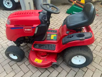 TORO LX425- Low Low Hours, View more