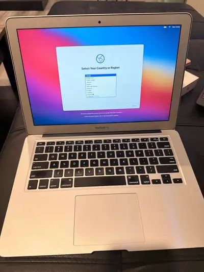 MacBook Air (2013), View more