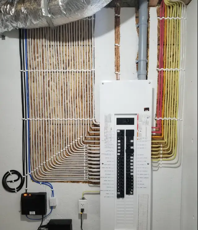 Electrician452025997370992644