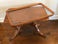 Vintage maple detachable glass tray coffee table