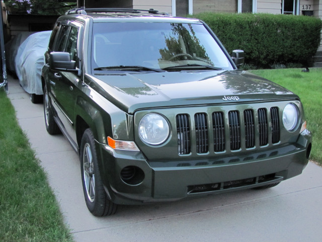 08 Jeep Patriot North 4X4 Loaded 5Sp One Owner in Cars & Trucks in Calgary - Image 4