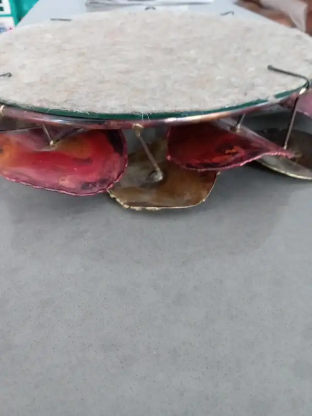 Unsigned- Brutalist Wall Mirror Sculpture in Home Décor & Accents in Ottawa - Image 8