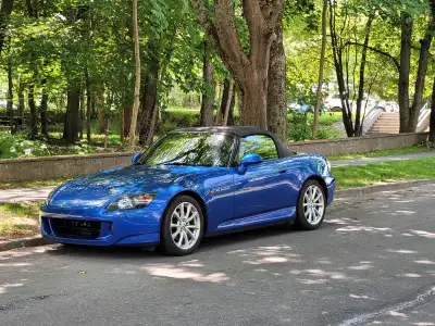 2006 Honda S2000 152,000 km All original. No modifications. Never modified. 10/10 VIN tags. Original...