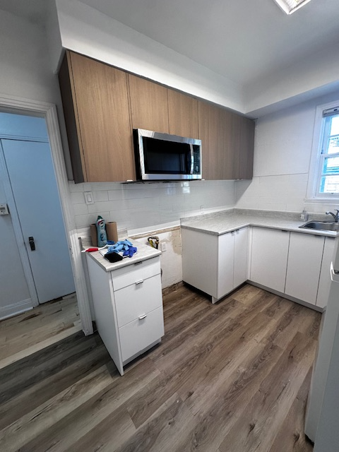 Great Renovated 4.5 for 1375$ Avail now or futur move in