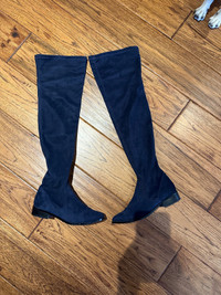 Over the knee suede boots from Aldo - Size 6 - Navy Blue 
