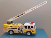 Camion de pompier & Remorqueuse de marque Tonka (3 modèles)