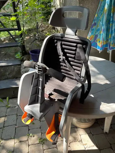 Rear child back seat, View more