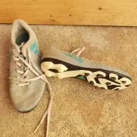 Soccer cleats