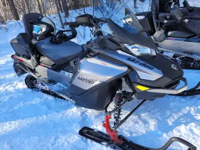 2023 Grand Touring LTD 900ace Turbo 4 stroke 700 kms only. Barely used/like new Has travel cover Cal...