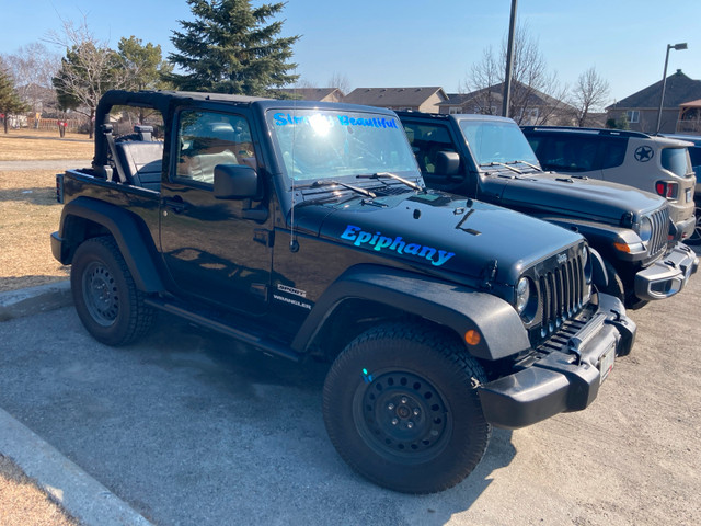 2017 Jeep Wrangler 6 speed Sport in Cars & Trucks in Sudbury