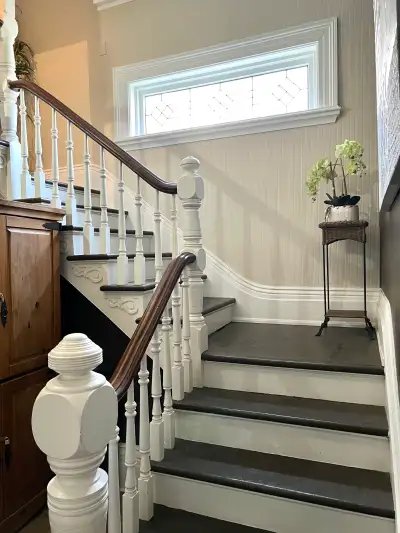 1 Bdr Wortley Village for Rent