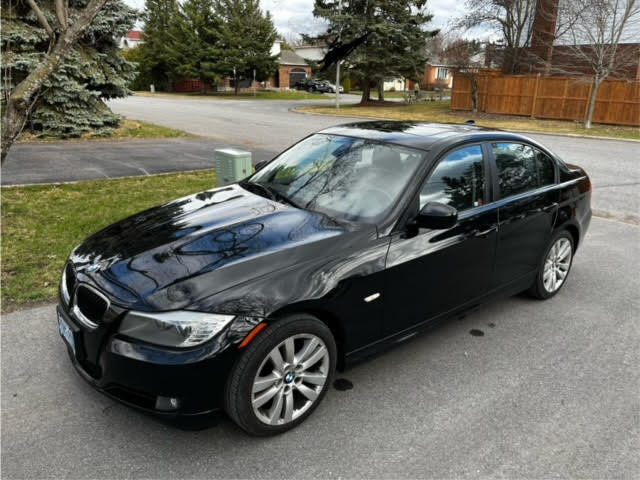 GREAT DEAL ON 2011 BMW 323i! in Cars & Trucks in Ottawa - Image 2