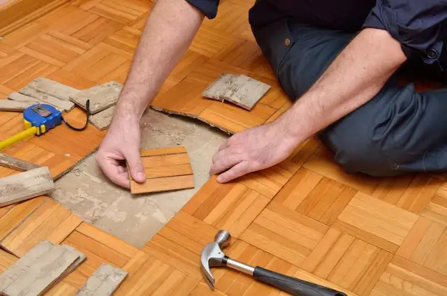 * * * FLOORING REPAIR, SCRATCHES, DENTS, BURNS, SERVICE GTA * *62864357051906124