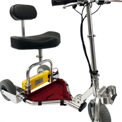 Minimally used (2 cruises and a few shopping mall occasions) TravelScoot Deluxe 280 Mobility Scooter...