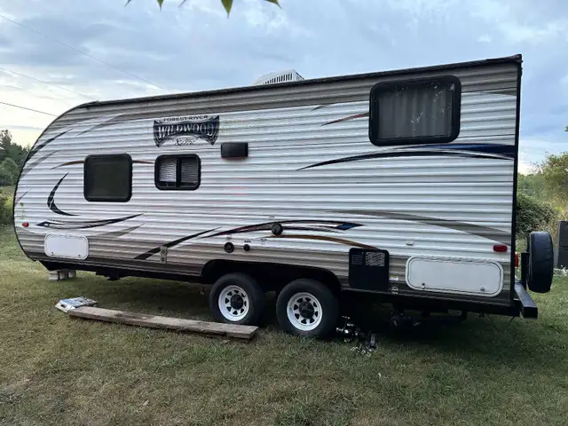 2017 Forest River in Travel Trailers & Campers in Kingston - Image 10