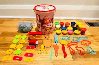 Tutti Frutti Play-Doh Playdoh Party Bucket Kids Modelling Clay, View more