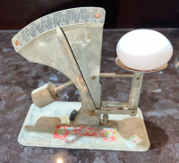 ANTIQUE EGG SCALE PRIMITIVE METAL FUNCTIONING