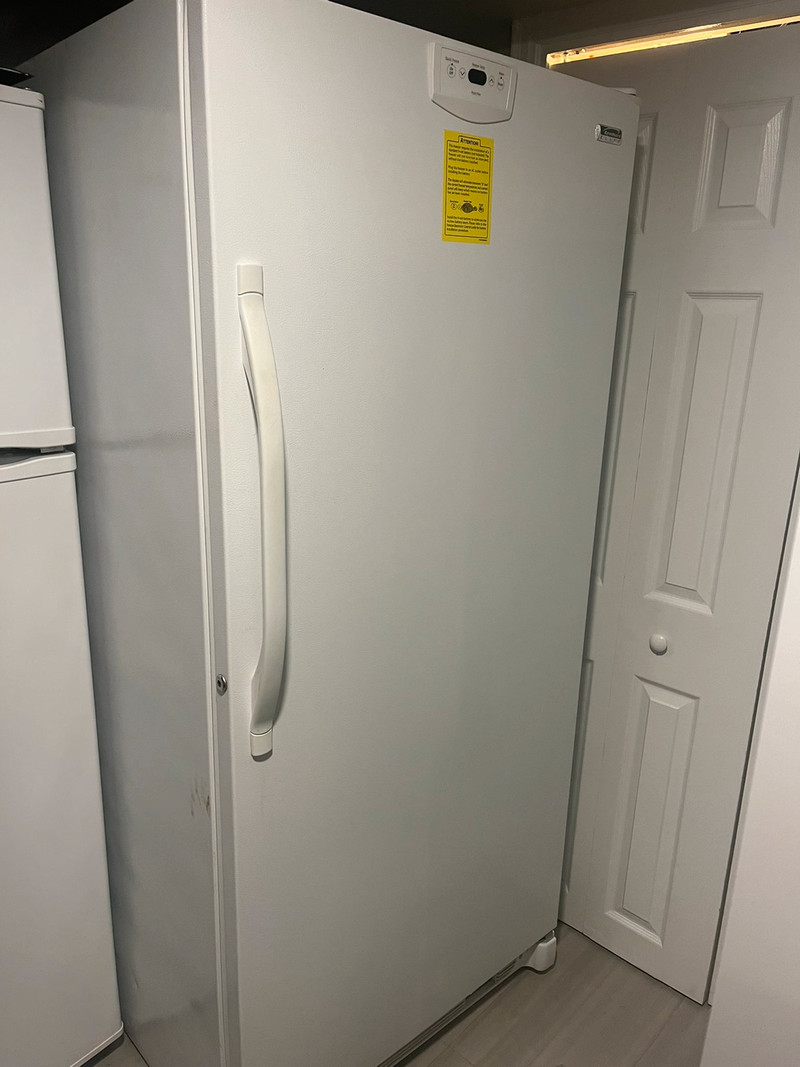 Free upright freezer needs fixing Free Stuff Ottawa Kijiji
