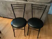 Kitchen chairs - Black metal bistro chairs with vinyl seats