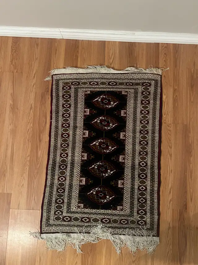 1 set of persian area rugs  in Rugs, Carpets & Runners in Markham / York Region - Image 4